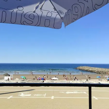 Caparica-Pool And Walking Distance To The Beach *