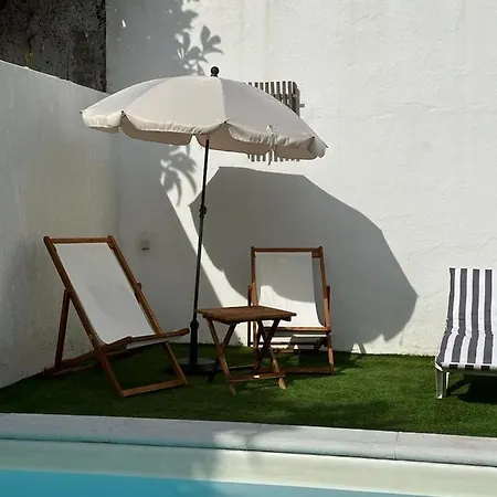 Caparica-Pool And Walking Distance To The Beach * 卡帕里卡海岸