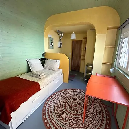 度假居 Caparica-Pool And Walking Distance To The Beach *