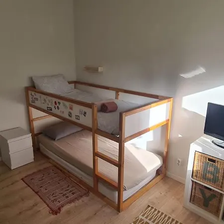 Caparica-Pool And Walking Distance To The Beach